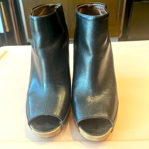 Authentic MARNI Black Leather Open Toe Booties Wooden Platform Heels Sz 37